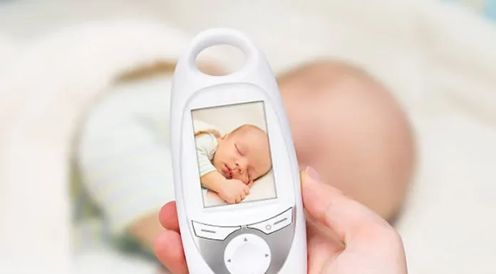 Complete Guide to Baby Monitors (2026): Types, Features, Safety & Buying Tips